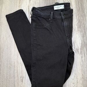 Brand new Abercrombie & Fitch Mid ride jean legging Size 27 regular